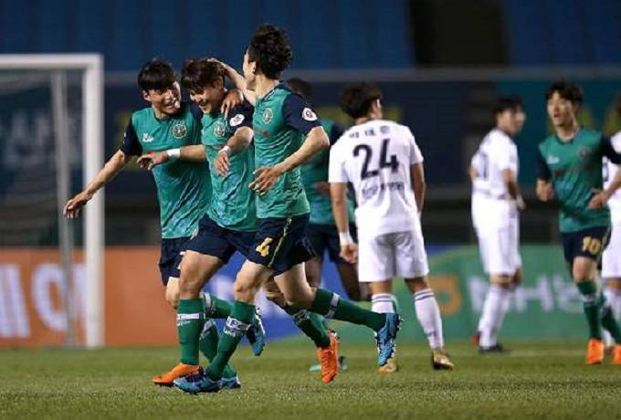 Nhận định, soi kèo Cheonan City vs Ansan Greeners, 17h30 ngày 26/8: Tiếp tục bất bại